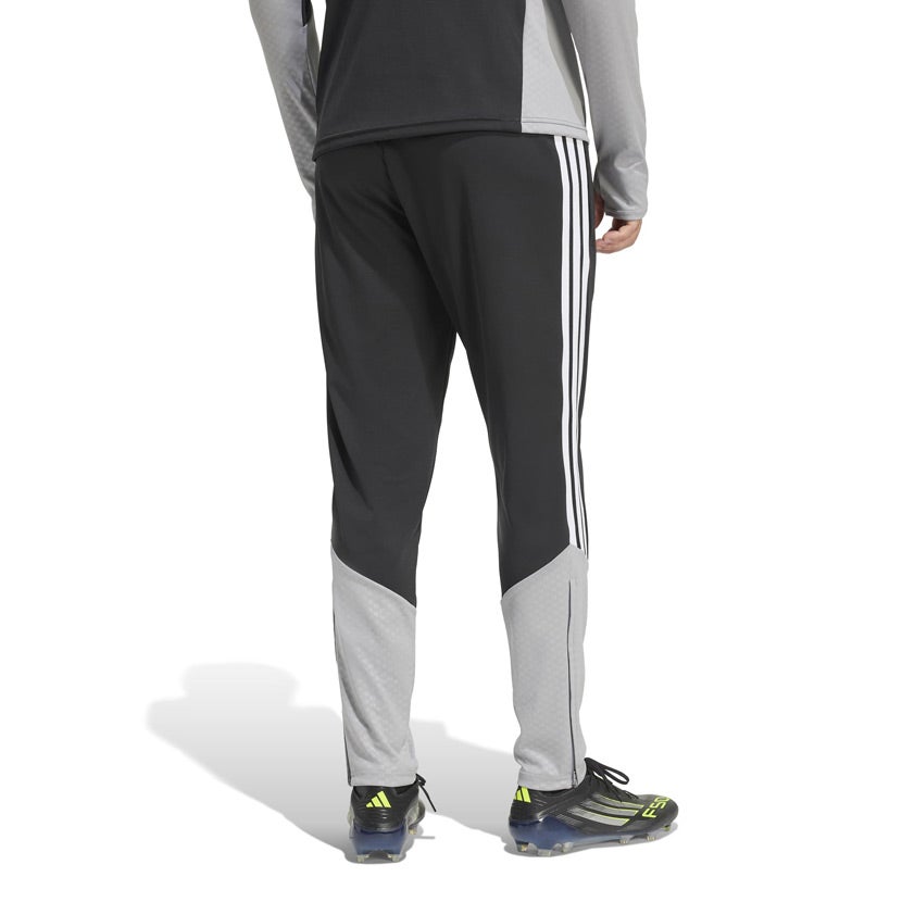 add8595bo-adidas-tiro26c-blk-