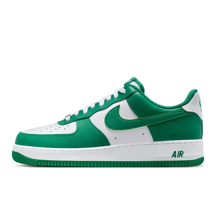 Nike Air Force 1 07ホワイト/グリーン スニーカー 27.5 Nike Air Force 1 '07 Sneaker Mens White/Green | Studio 88