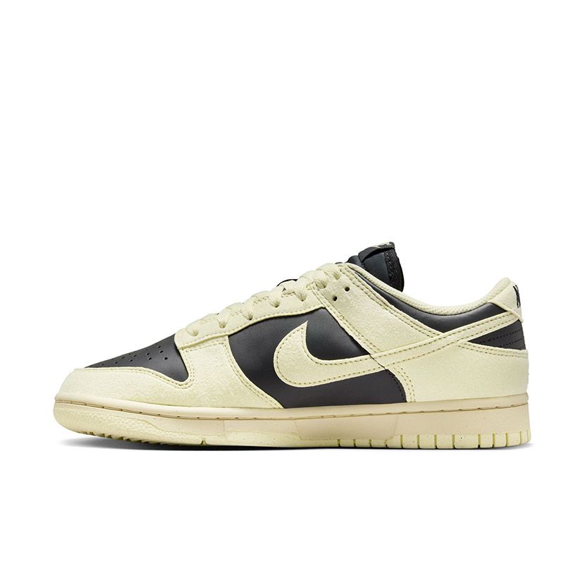 nike womens dunk low wmns stores
