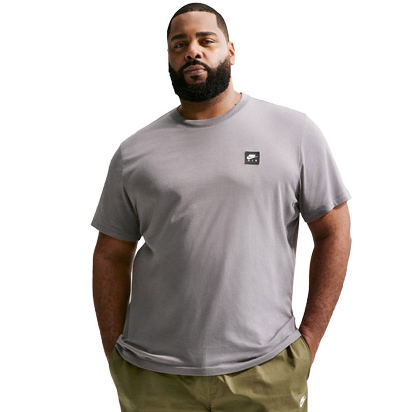メンズウェア cph CLASSIC BB COTTON NO COLLAR SHIRT Nike Sportswear Air Patch T-shirt Mens Smoke Grey | Studio 88