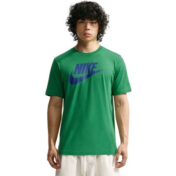 NKK1509CG-NIKE-NSW-TEE-ICON-FUTURA-GRN-AR5004-306-V1