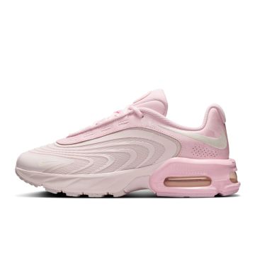 Nike Products - Shop Shirts, Shoes & More | Studio 88™