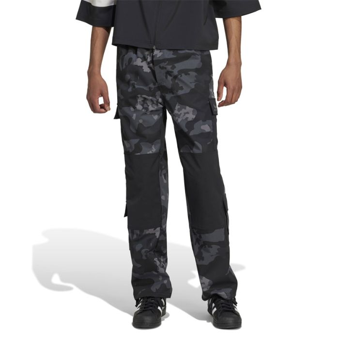 ADD6920B-ADIDAS-CARGO-BLACK-IZ2523-V1