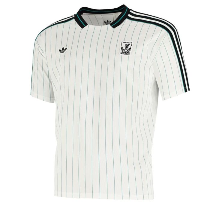 ADS1736W-ADI-LFC-ICON-WHT-SEA-JW5466-V1