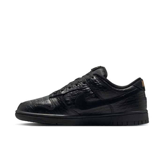 Nike Dunk Low Sneaker Womens Black/Noir | Studio 88