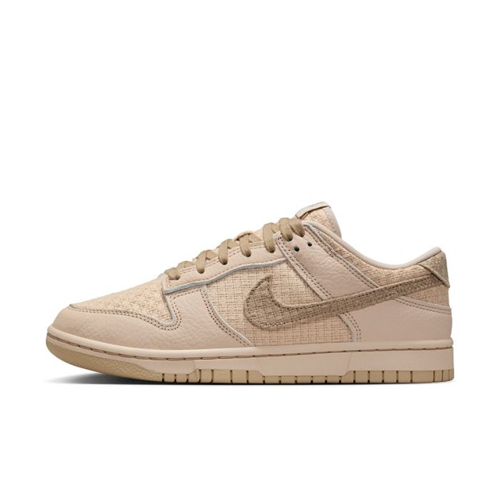 Nike Dunk Low Sneaker Womens Sandrift/Khaki Studio 88