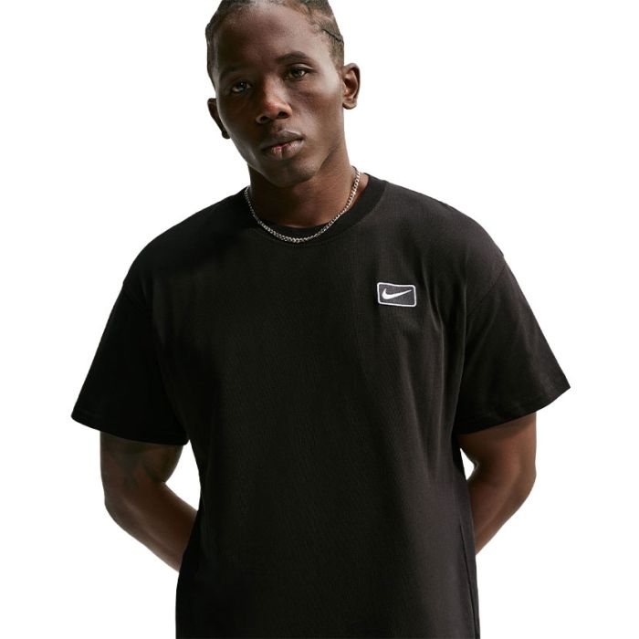 NKK3857B-NIKE-NSF-SS-TEE-BLK-IV5628-010-V1