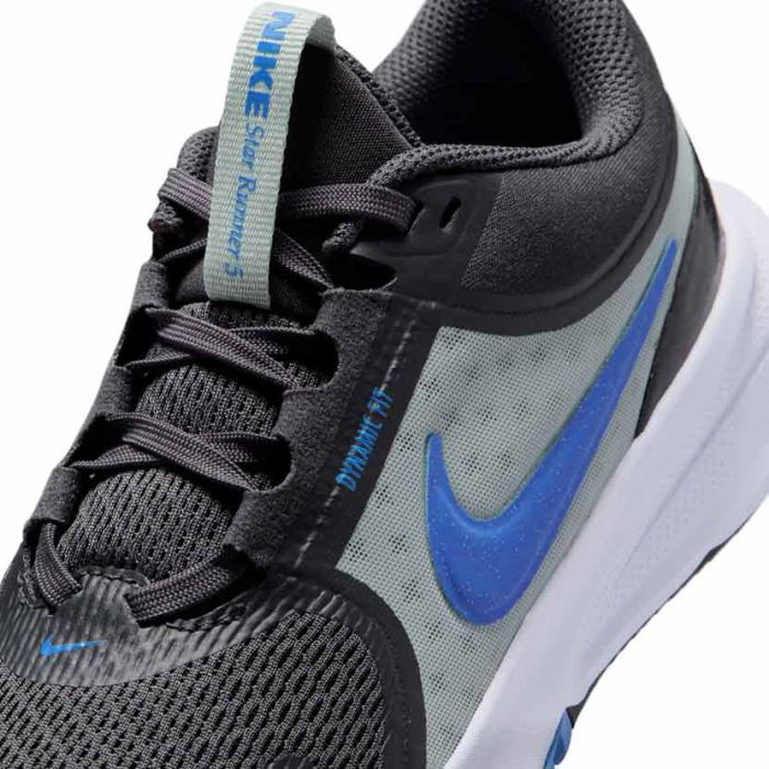 その他 NIKE User Buy Nike Green Fog Soft Pearl V5 Runner Trainers from Next South