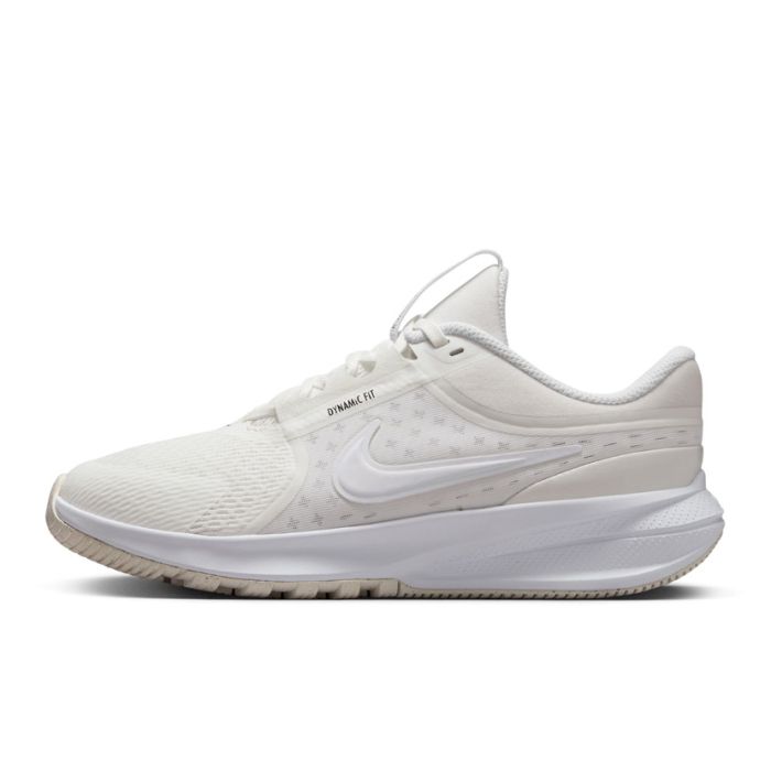 NKK4008YW-NIKE-STAR-RUNNER-5-WHT-BLK-HF7004-101-V1